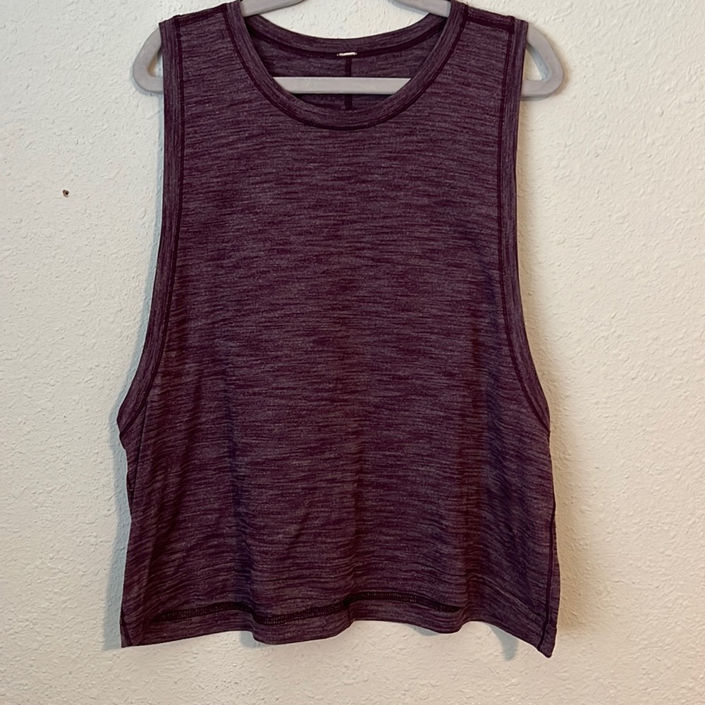 Lululemon muscle tank 6